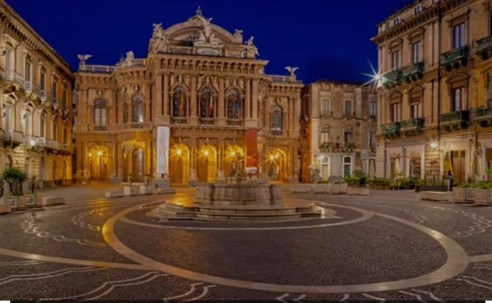 Bellini Luxury Suite Катания Екстериор снимка